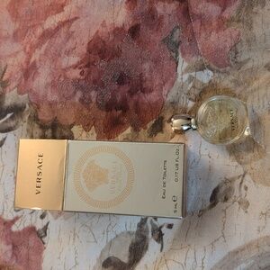 Versace Eros Pour Femme ✨NIB✨